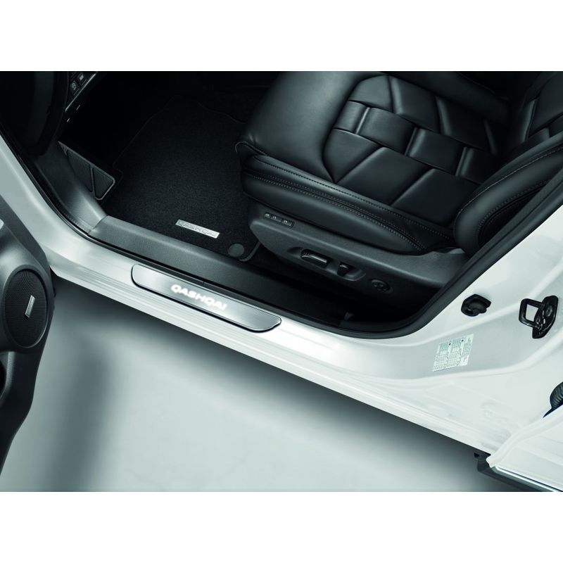 Nissan Illuminated, Aluminium Entry Guards - Qashqai (J11B)