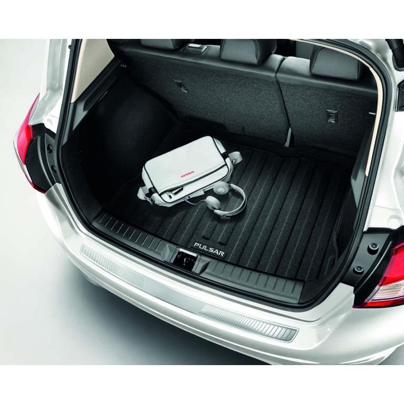 Nissan Pulsar (C13M) Soft Reversible Boot Liner