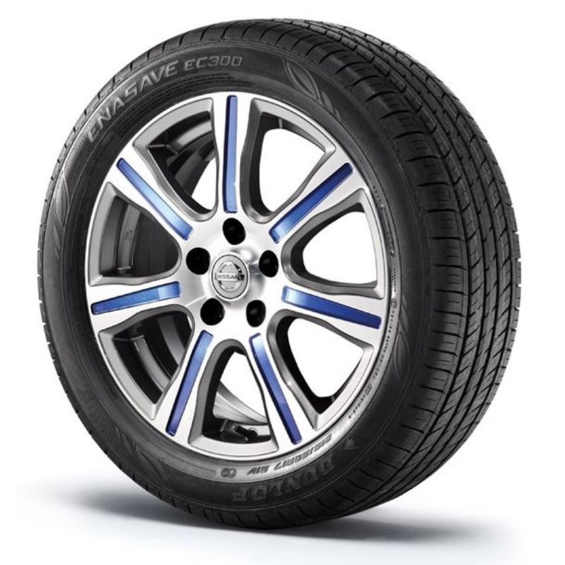 Nissan LEAF Alloy Wheel 17", Dark Grey D-Cut With Blue Strip