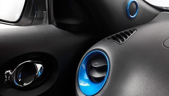 Nissan Juke (F15E) Air Vent & Tweeter Surrounds, Blue